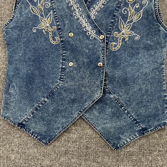 Vintage License Womens Denim Vest Size L Embellished Acid Wash Double Breasted - Picture 3 of 10
